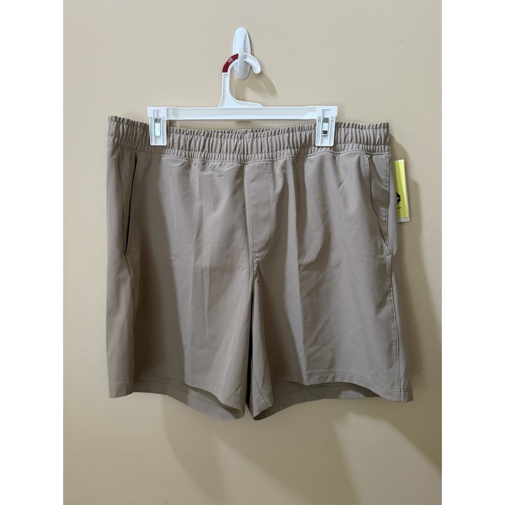 All in Motion Men's Pull-On Elastic Waist Hybrid Shorts 6" Inseam Tan Size L NWT